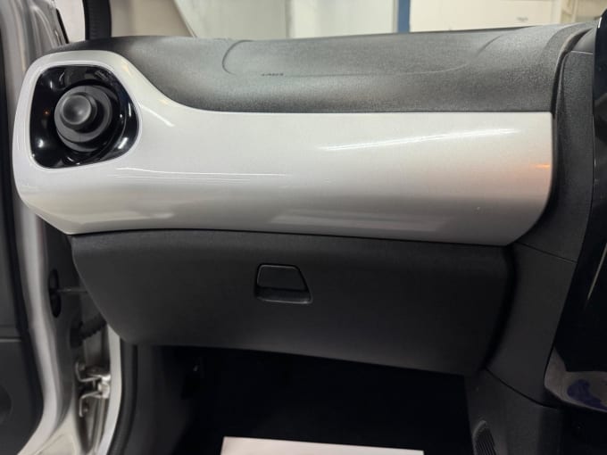 2025 Toyota Aygo