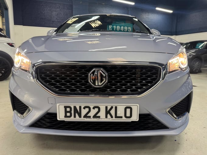 2025 Mg Mg3