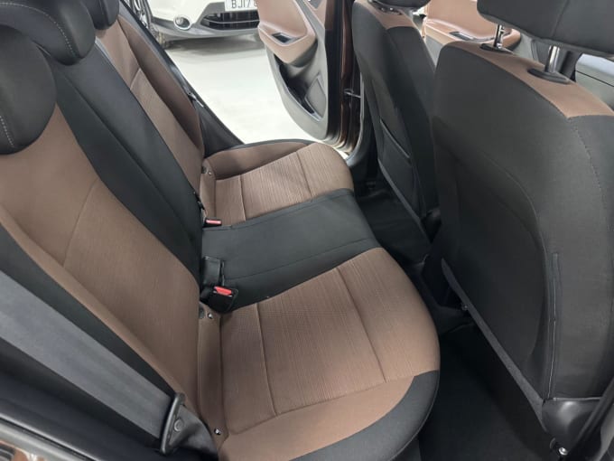 2025 Hyundai I20