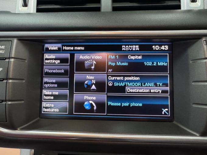 2025 Land Rover Range Rover Evoque