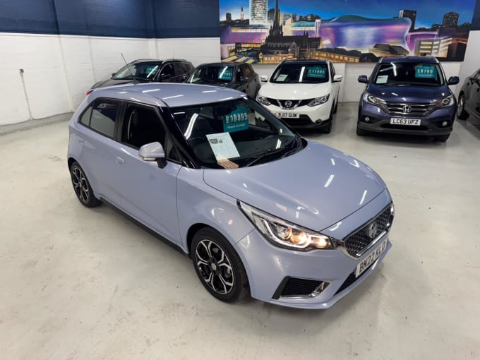 2025 Mg Mg3