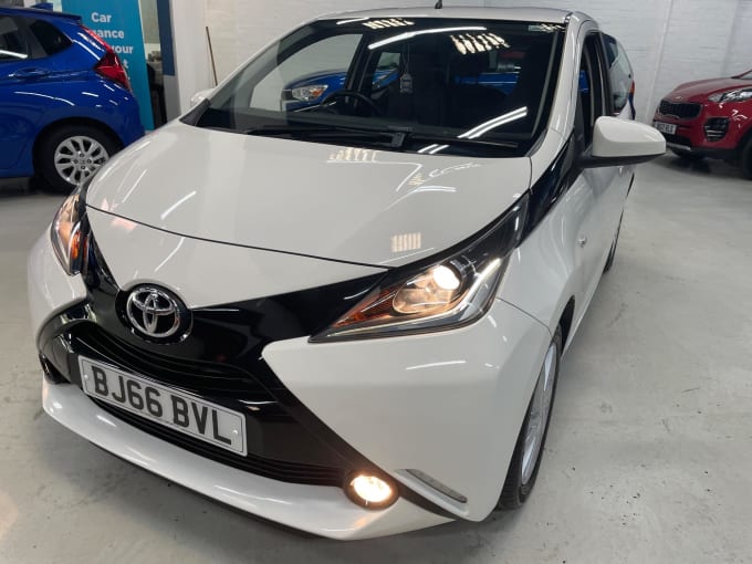 2025 Toyota Aygo