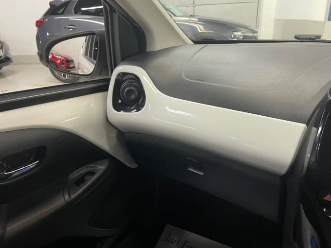 2025 Toyota Aygo