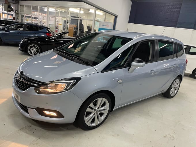 2025 Vauxhall Zafira Tourer