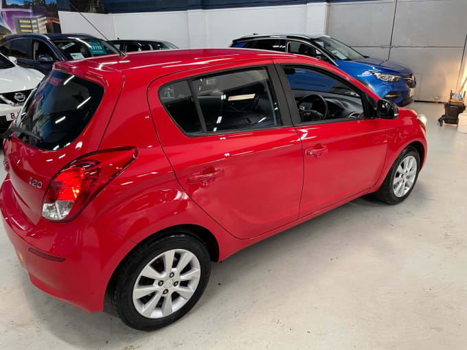 2025 Hyundai I20