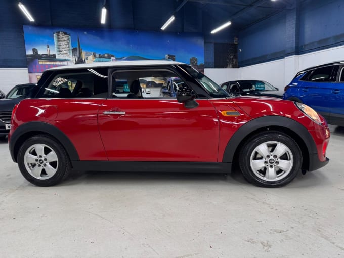 2025 Mini Hatch