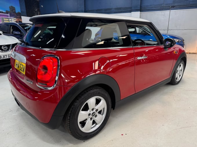 2025 Mini Hatch