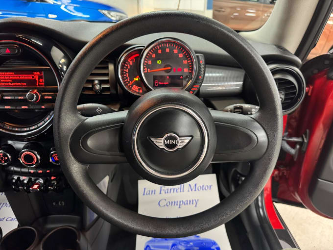 2025 Mini Hatch