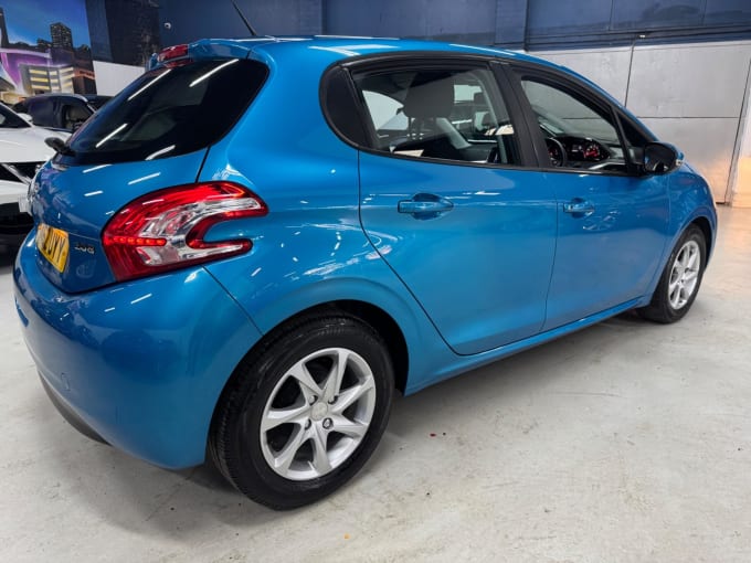 2025 Peugeot 208