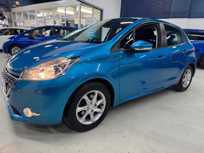 2025 Peugeot 208