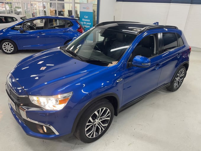 2025 Mitsubishi Asx