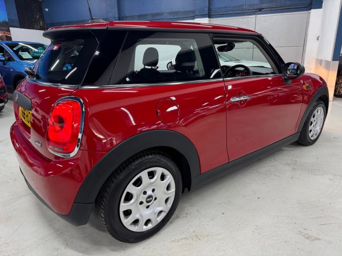 2025 Mini Hatch