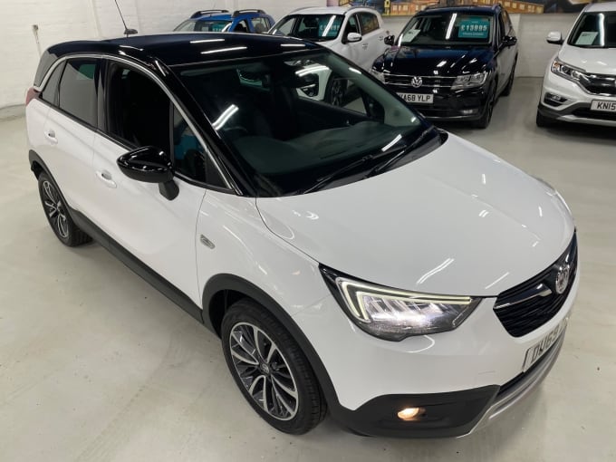 2025 Vauxhall Crossland X