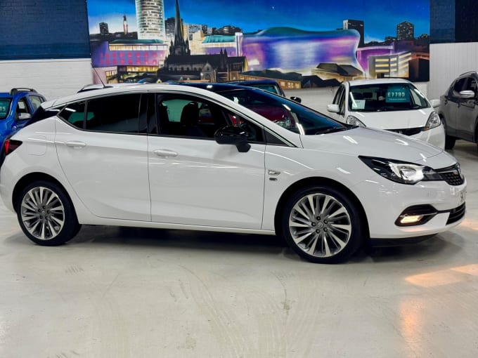 2025 Vauxhall Astra