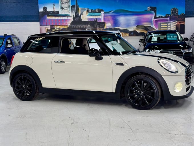 2025 Mini Hatch