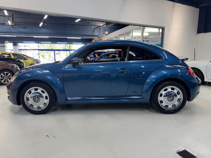 2025 Volkswagen Beetle