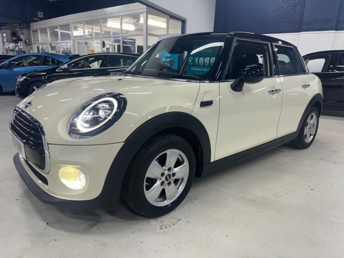 2024 Mini Hatch