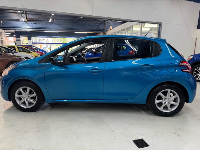2025 Peugeot 208