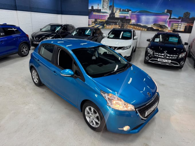 2025 Peugeot 208