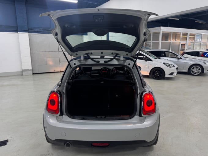 2024 Mini Hatch