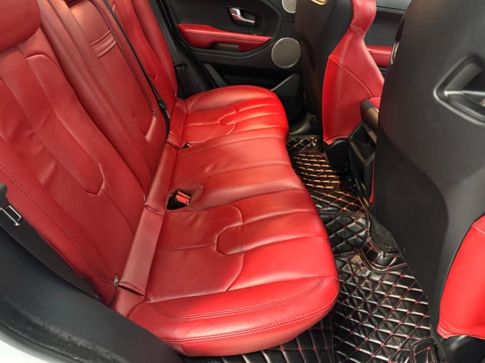 2025 Land Rover Range Rover Evoque