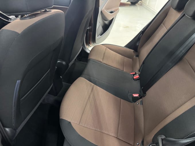 2025 Hyundai I20