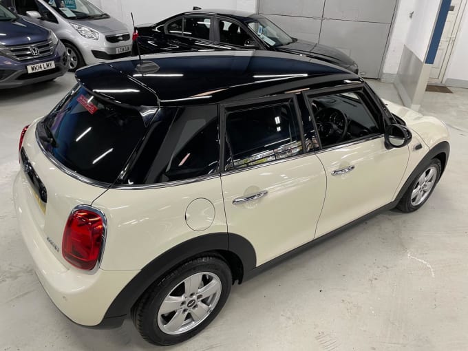 2024 Mini Hatch