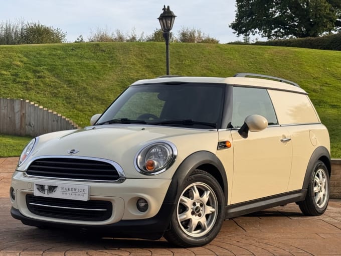 2025 Mini Clubvan