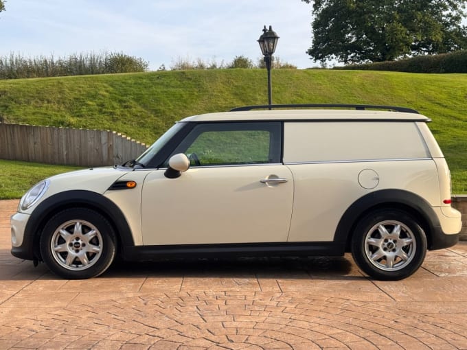 2025 Mini Clubvan