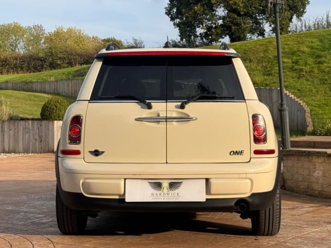 2025 Mini Clubvan