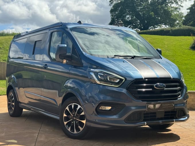 2025 Ford Transit Custom