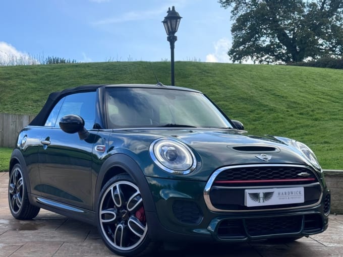 2025 Mini Convertible