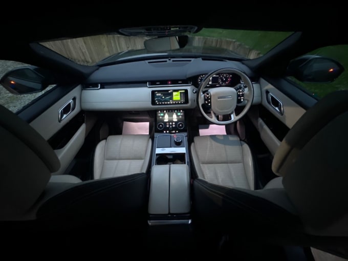 2025 Land Rover Range Rover Velar