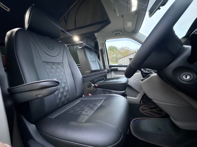 2025 Volkswagen Transporter