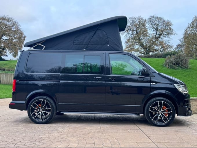 2025 Volkswagen Transporter