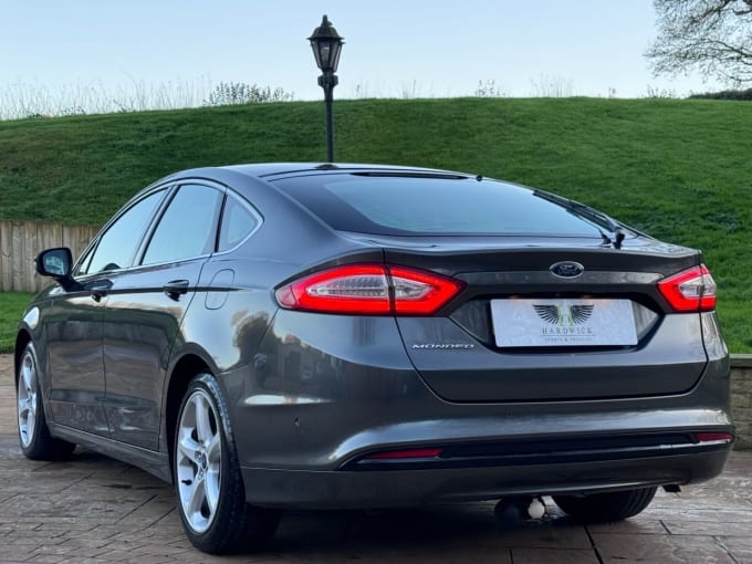 2025 Ford Mondeo