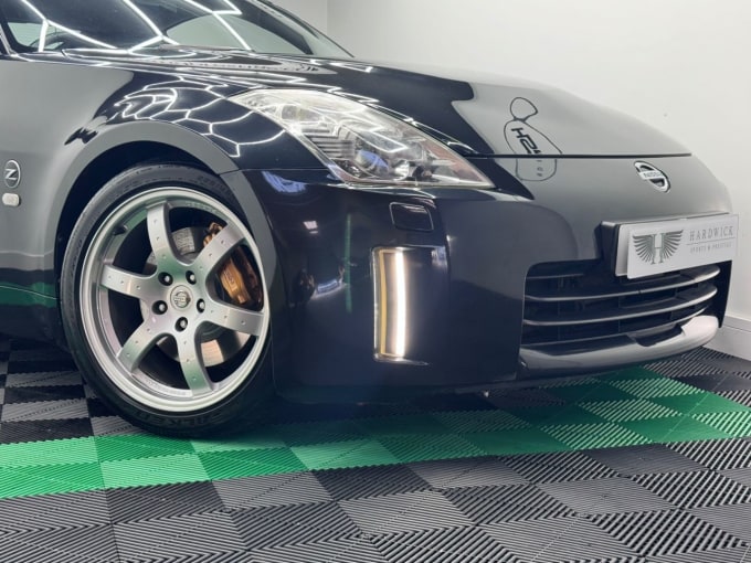 2025 Nissan 350 Z