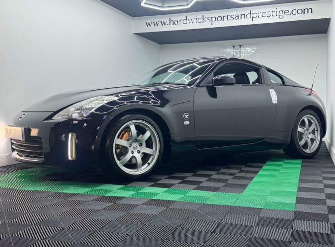 2025 Nissan 350 Z