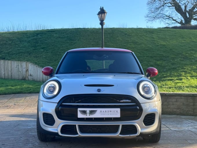 2025 Mini Hatch