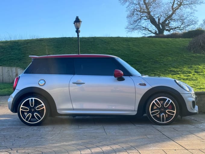 2025 Mini Hatch