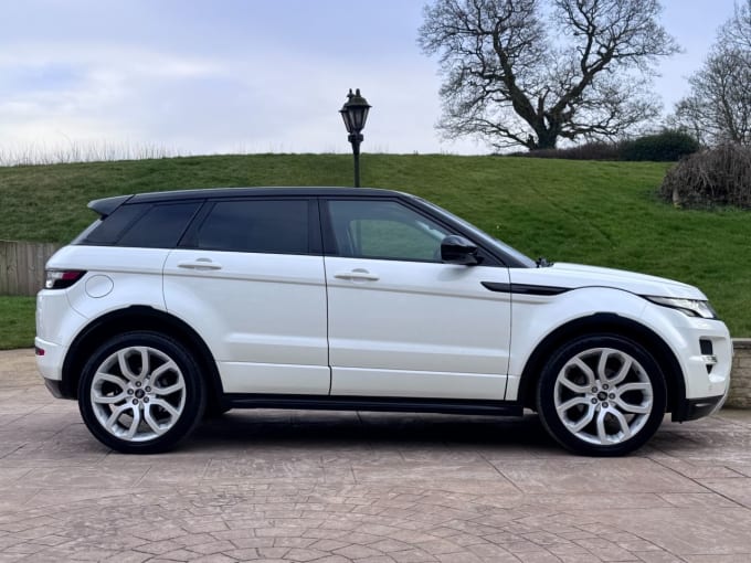 2025 Land Rover Range Rover Evoque