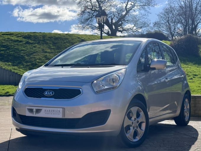 2025 Kia Venga