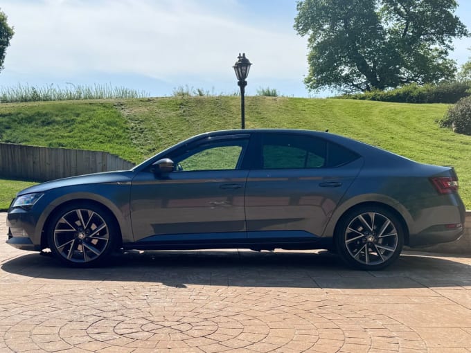 2025 Skoda Superb