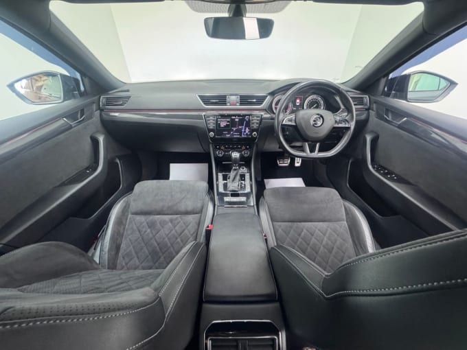 2025 Skoda Superb