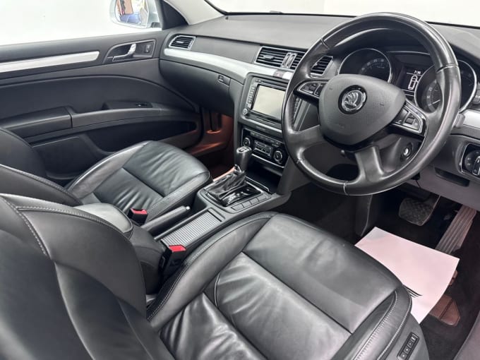 2025 Skoda Superb