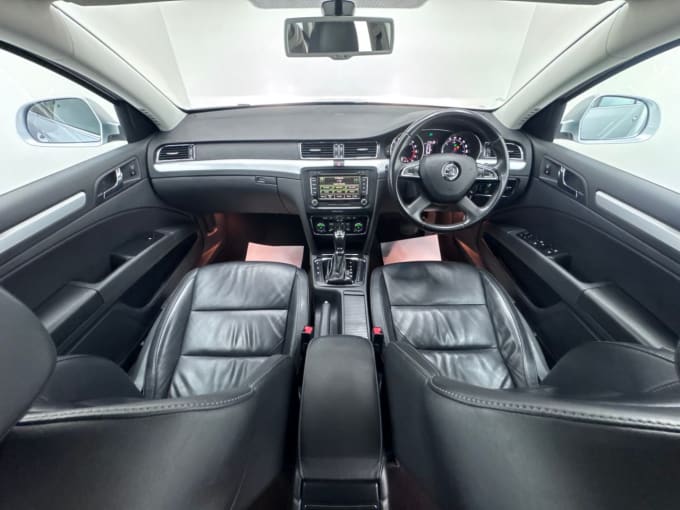 2025 Skoda Superb