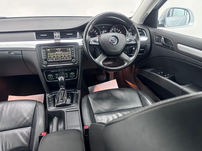 2025 Skoda Superb
