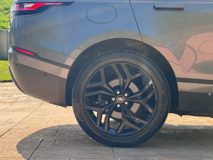 2025 Land Rover Range Rover Velar