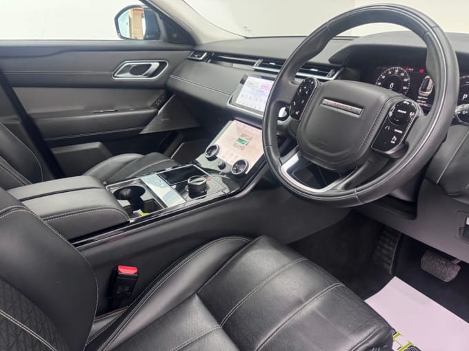 2025 Land Rover Range Rover Velar