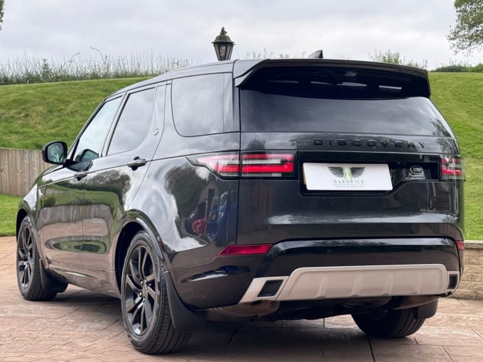 2025 Land Rover Discovery